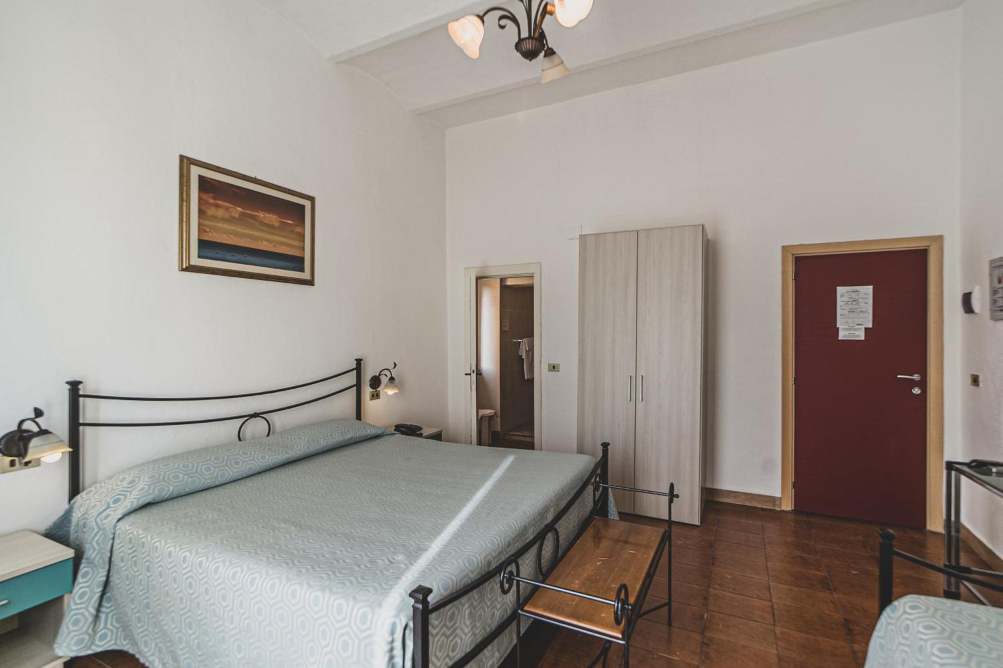 Alfiero Hotel